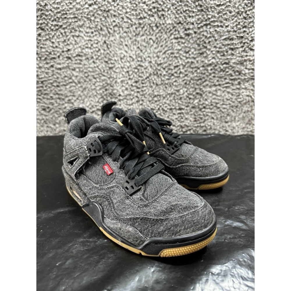 Air Jordan 4 Retro x Levi Black Denim AQ9103-001 Kids Size 4.5Y Great Condition